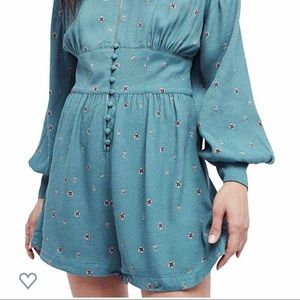 New FREE PEOPLE Romper Buttoned Puff Sleeve Romper